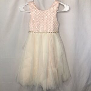 AMERICAN PRINCESS formal girl’s dress w/pearl beading. Size 6X - 7. Ivory tulle.